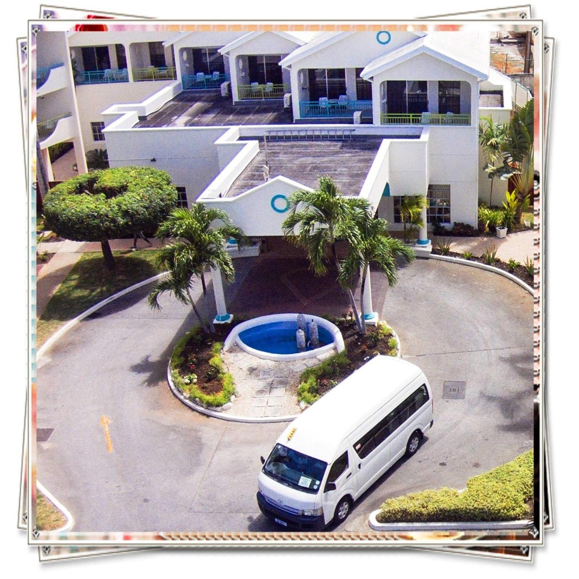 Blue Horizon Hotel Rockley ภายนอก รูปภาพ