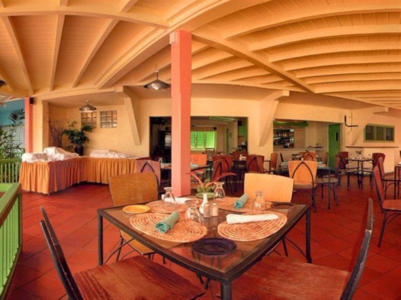 Blue Horizon Hotel Rockley ภายนอก รูปภาพ